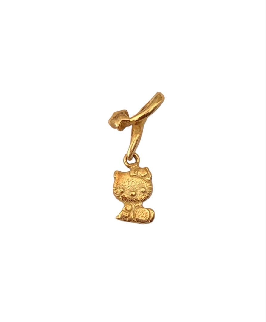 Sanrio Hello Kitty Pendant Top K18 Charm Necklace Top M Size 18K Yellow Gold JPN