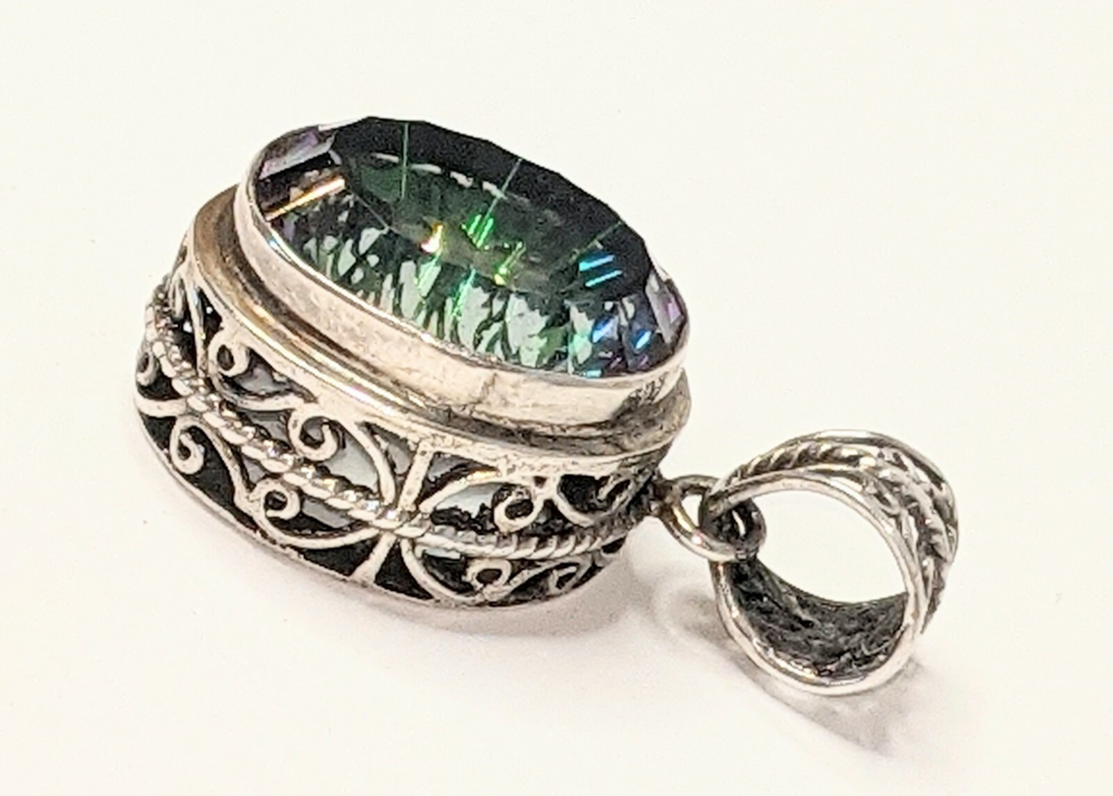 22.8ct Quantum Cut Bezel Set Mystic Topaz Sterling Silver Filigree Pendant 1.5″