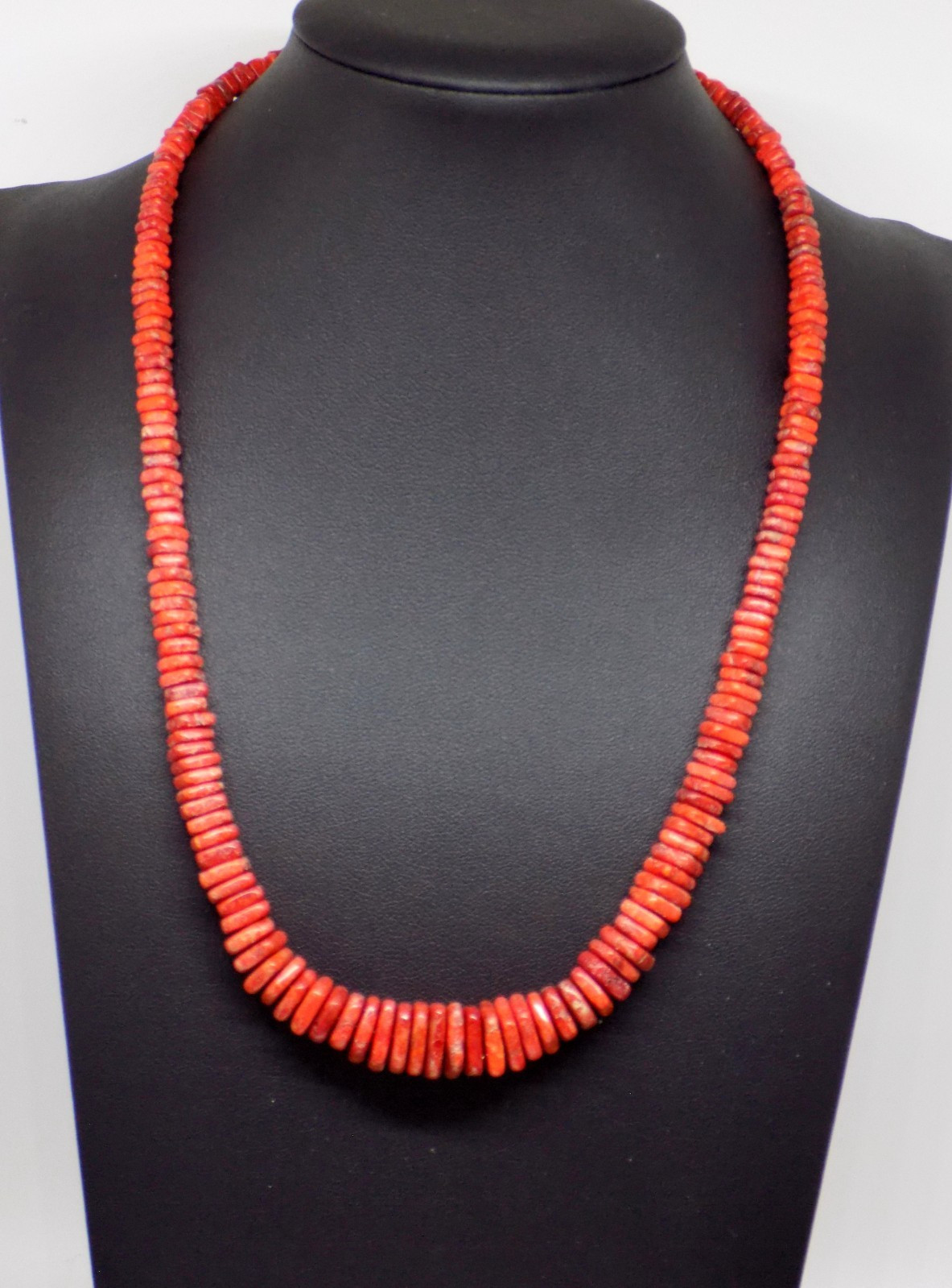 DTR Mine Finds By Jay King Coral Square Graduated Sterling Silver 925 Necklace.