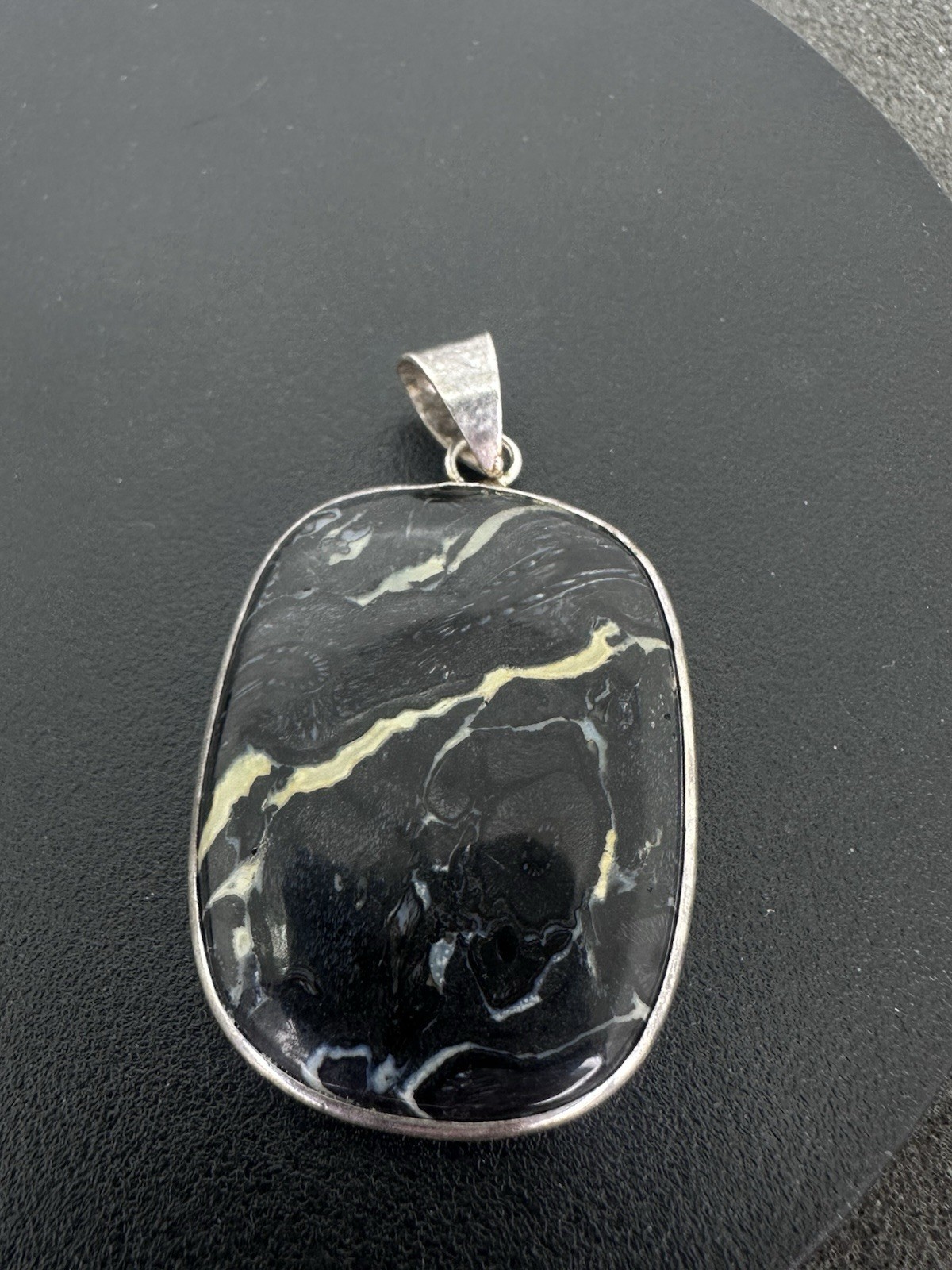 Sterling Silver Unknown Black Stone? Pendant Nice Large Flat Pendant
