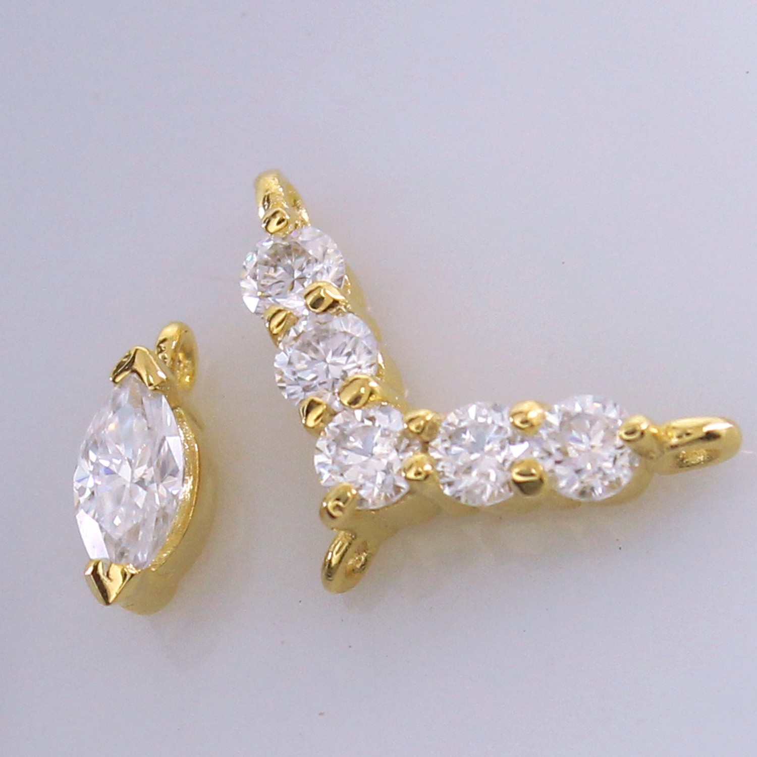 Marquise Certified VVS1 Natural Diamond Luxury Engagement Pendant 14K Gold Over