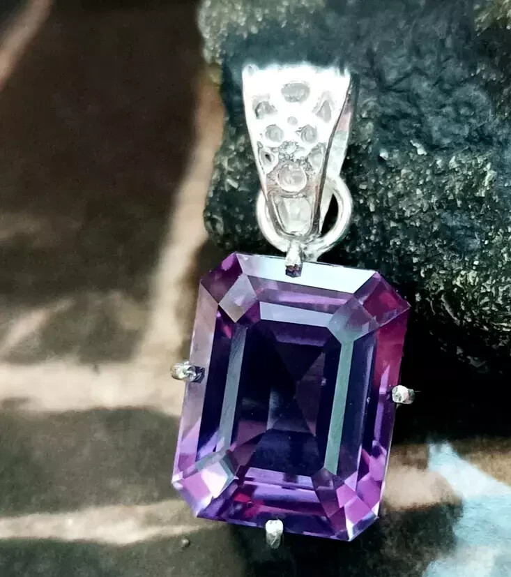 Natural 27.20 CT+ Color Change Alexandrite Certified Gemstone Pendant 925 Silver