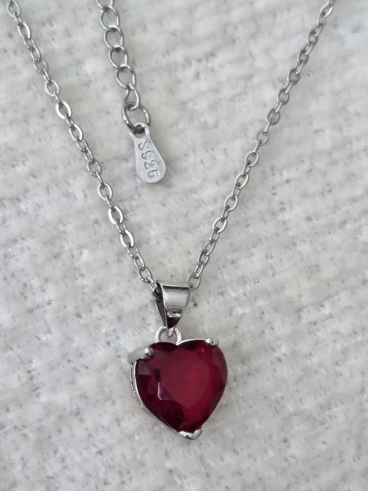 Red Heart Crystal Sterling Silver 18 Inch Adjustable Necklace. New. UK Seller