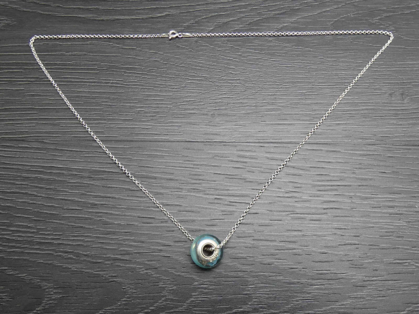 Sterling Silver Unique Green Blue Reflective Bead Charm Rolo Necklace 20 inches