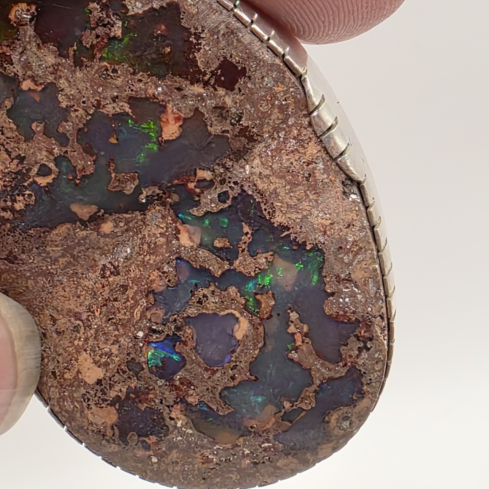 Vtg Natural Australian Boulder Opal Sterling Silver Pendant Necklace 30″ 42.5g
