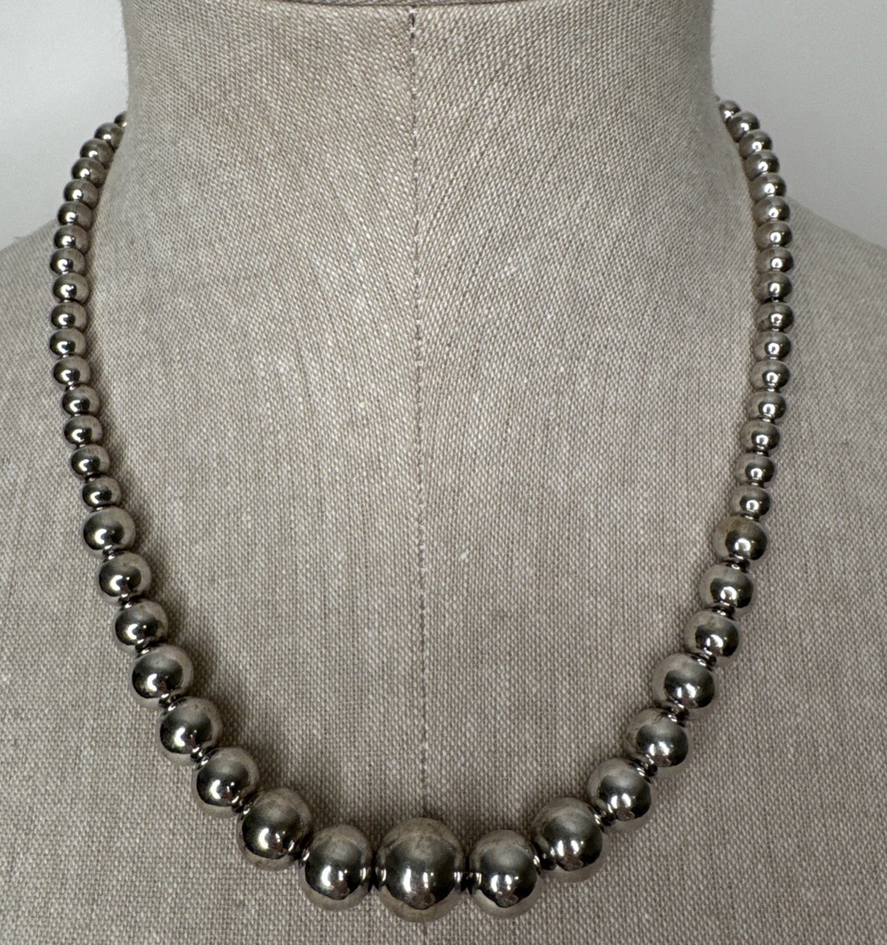 RIC Sterling Silver Graduated Bead Ball Necklace 18″ Italy 925