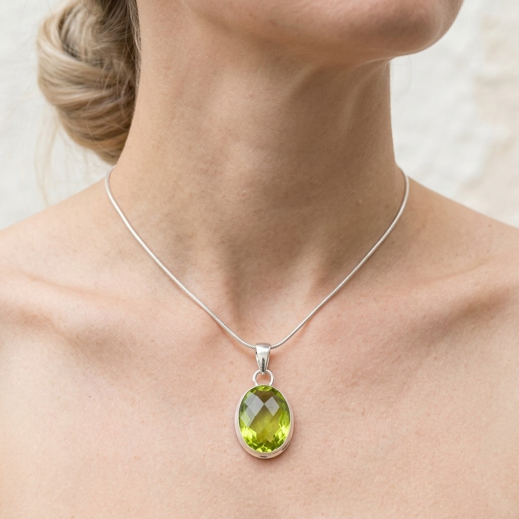 Peridot Gemstone Handmade 925 Sterling Silver Jewelry Pendant For Gifts Handmade