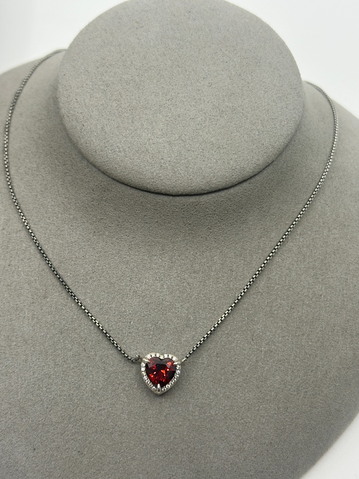 925 David Yurman Chatelaine Garnet Heart Pendant Necklace