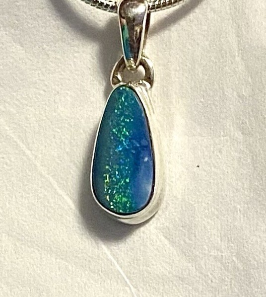 Natural Australian Opal Pendant 7/8” 925 Sterling Silver 🌹