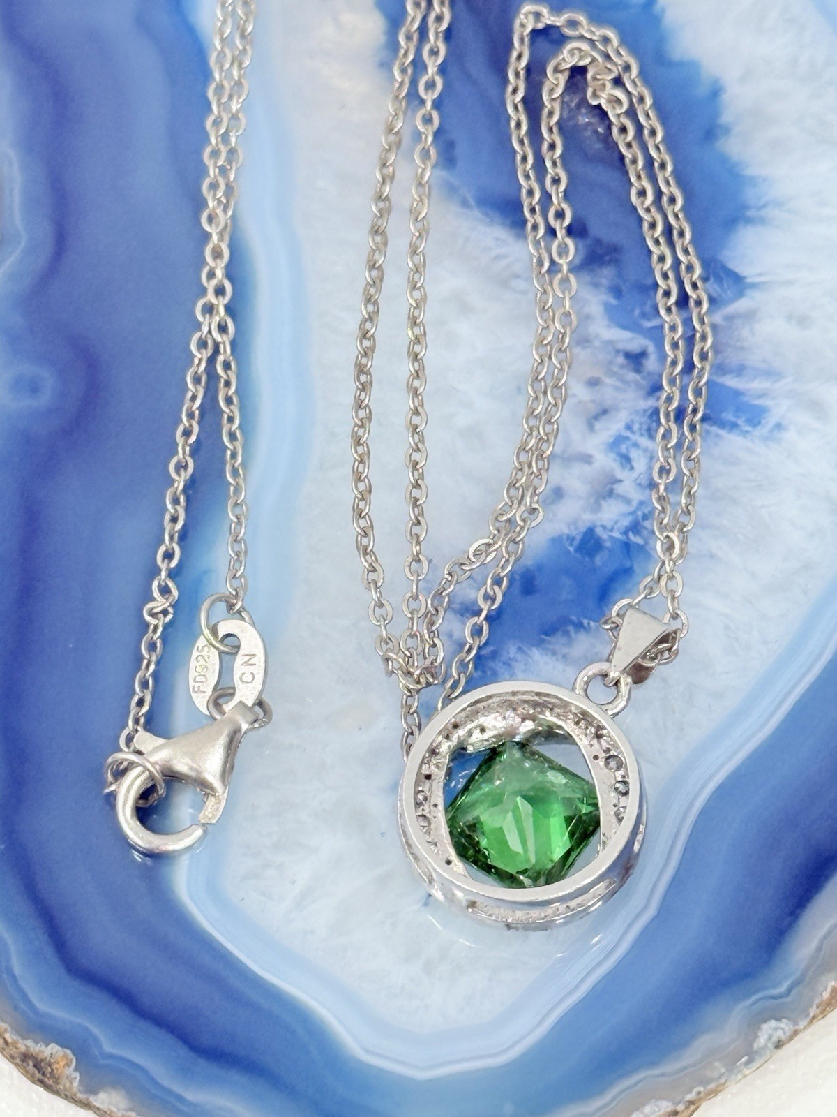 Round Birthstone May Emerald Necklace Pendant Women 925 Sterling Silver