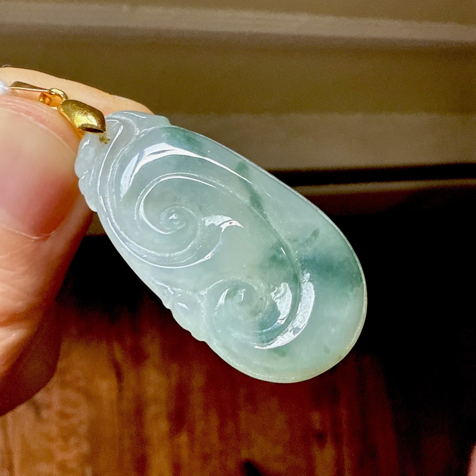 純天然翡翠A貨 untreated Myanmar Burma Grade A Jadeite 老坑冰果凍體飄花如意種極老 有種有色 Certified