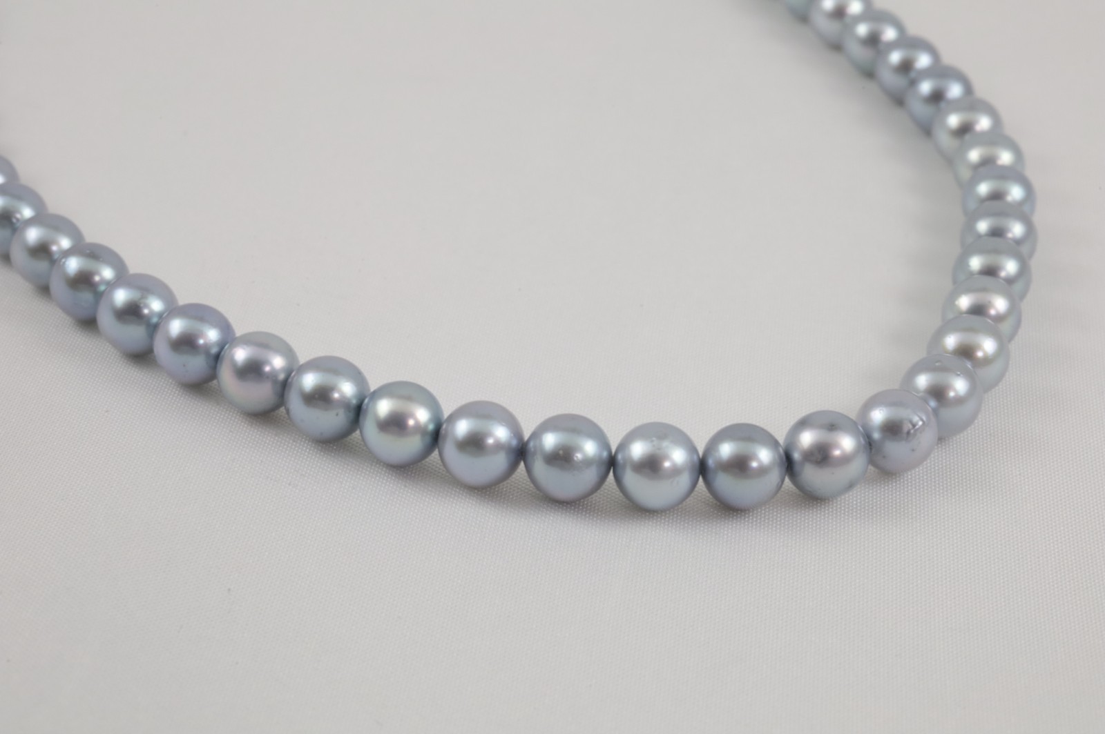 TASAKI Akoya Blue Pearl Necklace 7.0-7.5mm 17″ Silver Clasp w/ Case