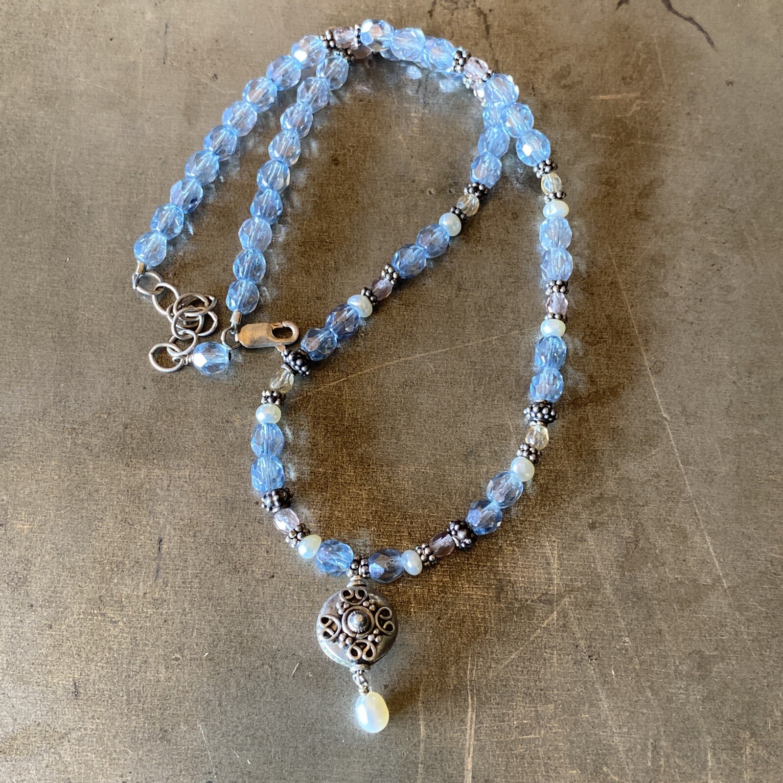 Sterling Silver W/ Pearl Beaded 18” Bracelet With Round Indian Style Pendant