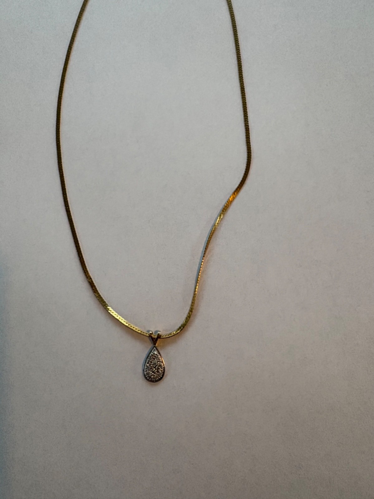 14K GOLD CHAIN NECKLACE, FLAT HERRINGBONE, 16″, PENDANT with SMALL DIAMONDS