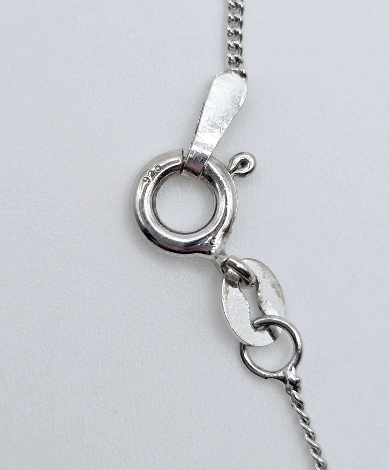 Vintage 925 Sterling Silver Rainbow Calsilica Round Pendant Necklace Artisan