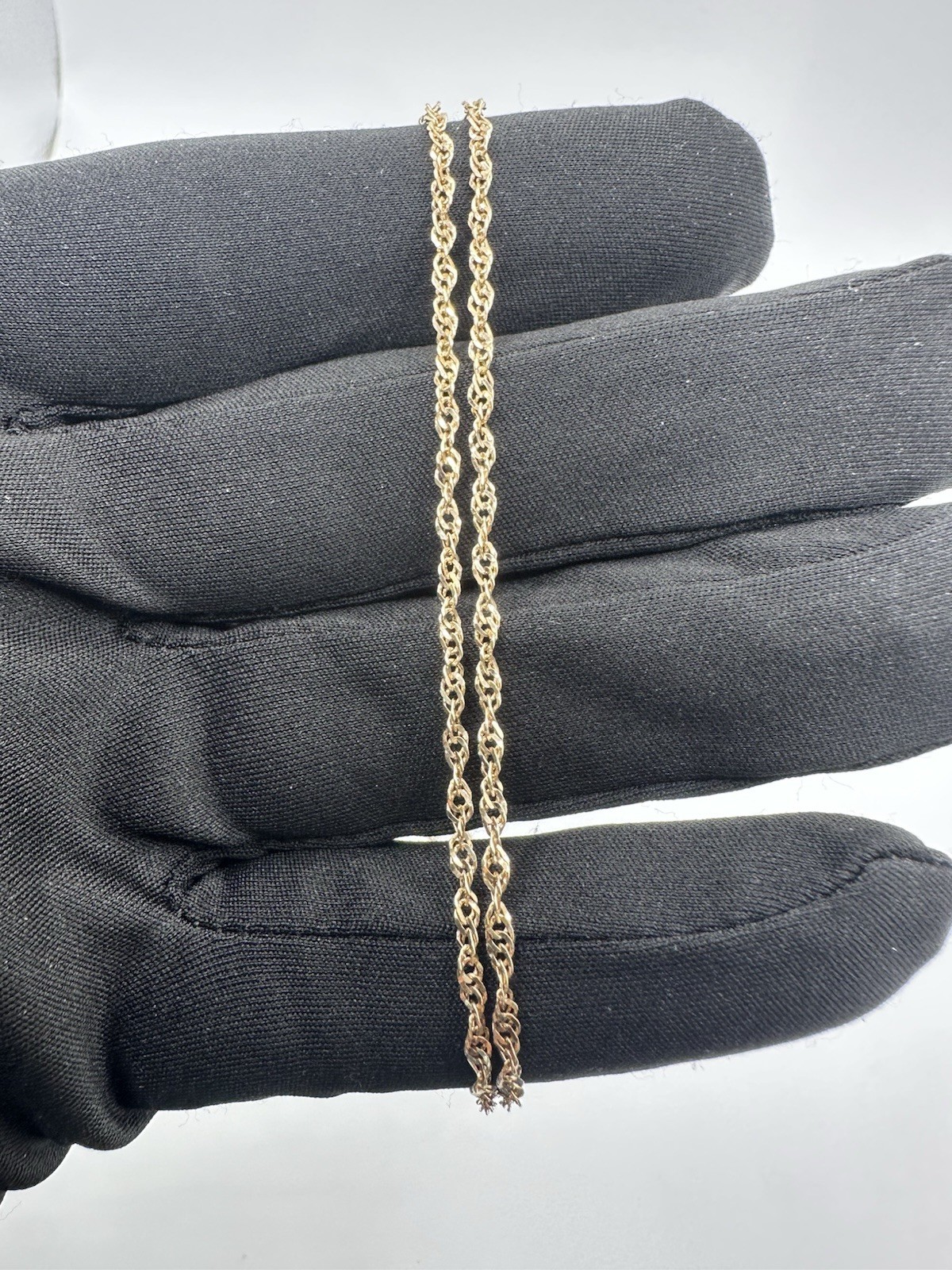 2.2mm Singapore Rope 18” Chain Necklace 14k Italy Yellow Gold 3.4 Grams