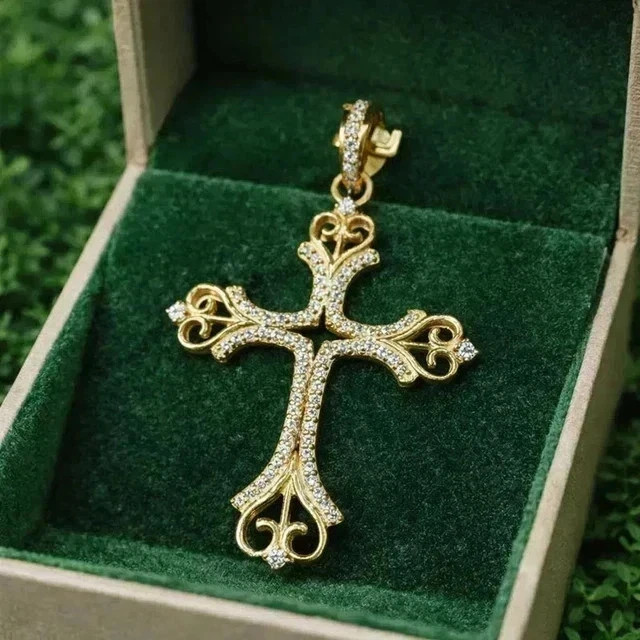 Real Moissanite 1Ctw Round Cut Cross Pendant 14K Yellow Gold Plated Silver