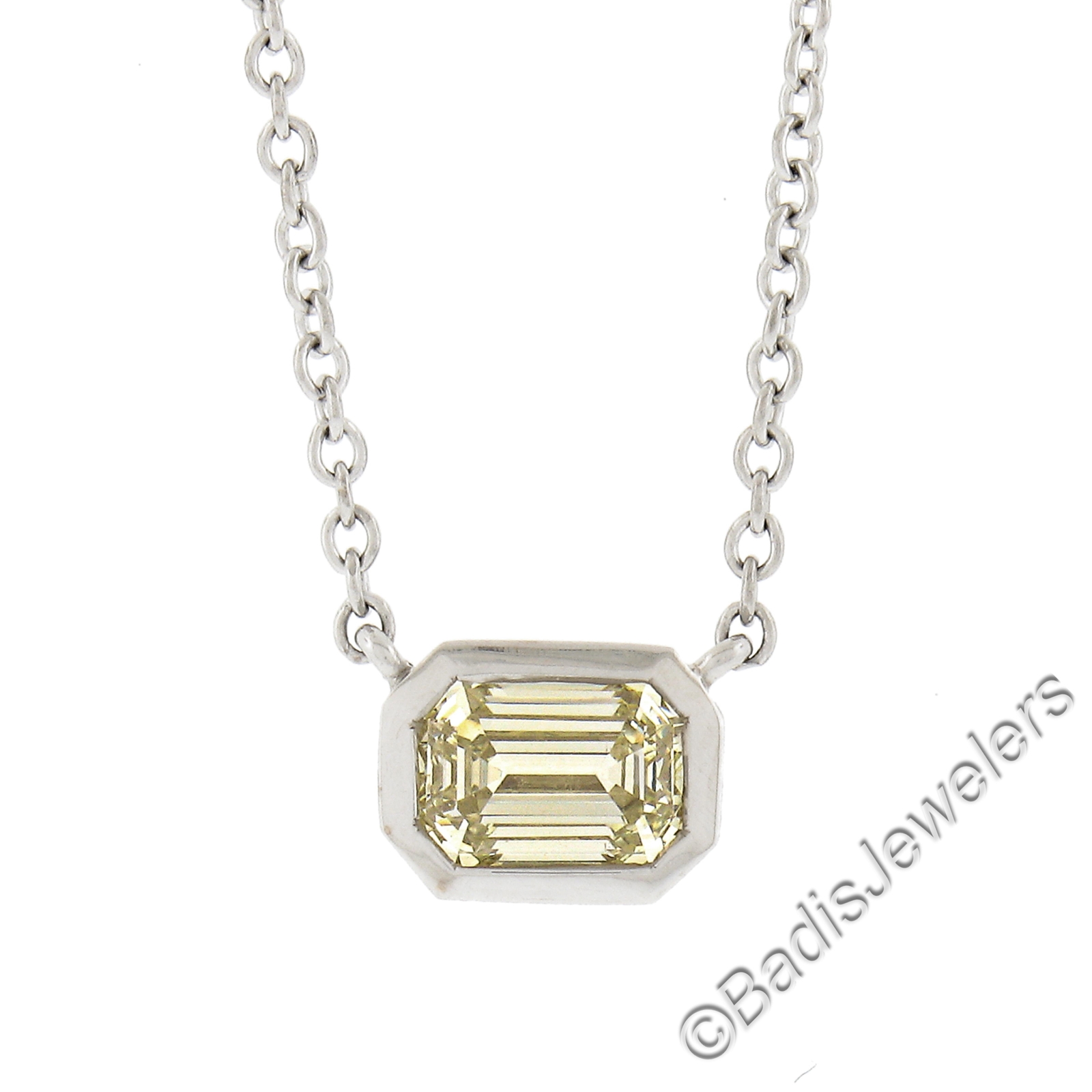 Kwiat 18k White Gold .40ct Fancy Light Yellow Diamond Solitaire Pendant Necklace