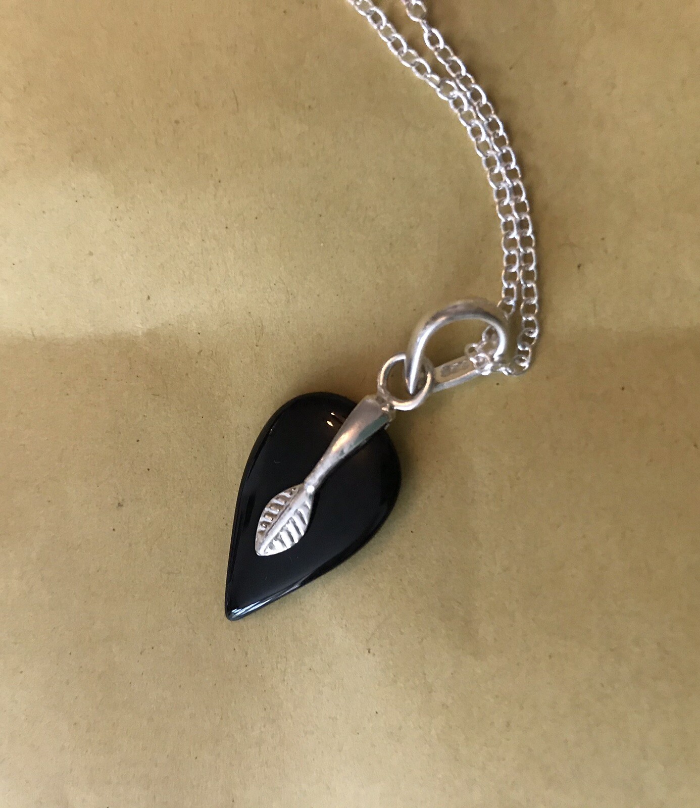 Black Onyx Modernist 925 Silver Pendant and Chain 20”.Leaf Design.UK SELLER.NEW