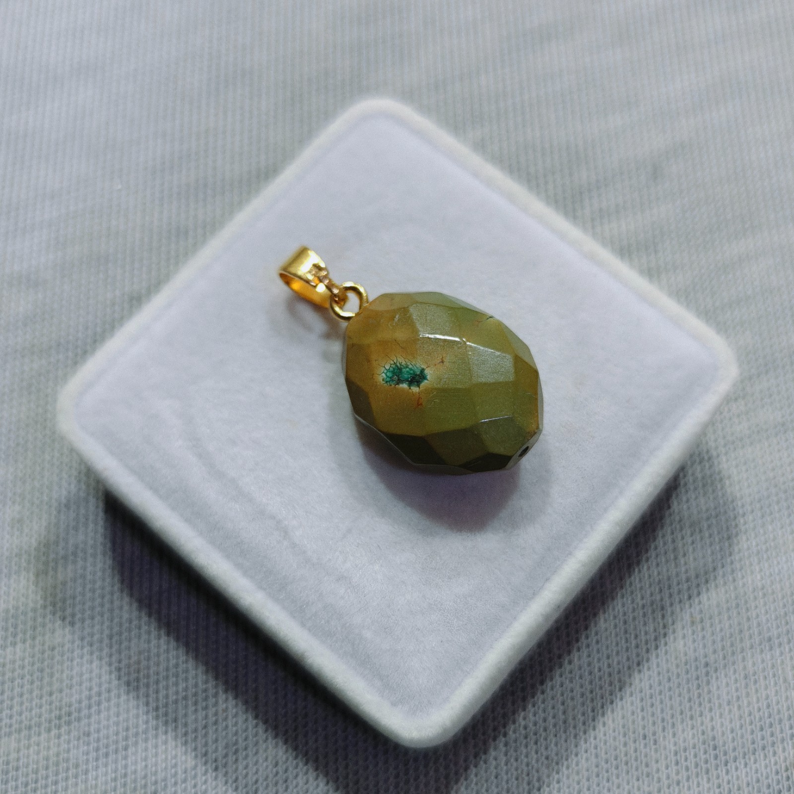 Natural Tibet Green Turquoise Oval Bead Brass Pendant Boho Gemstone Jewelry