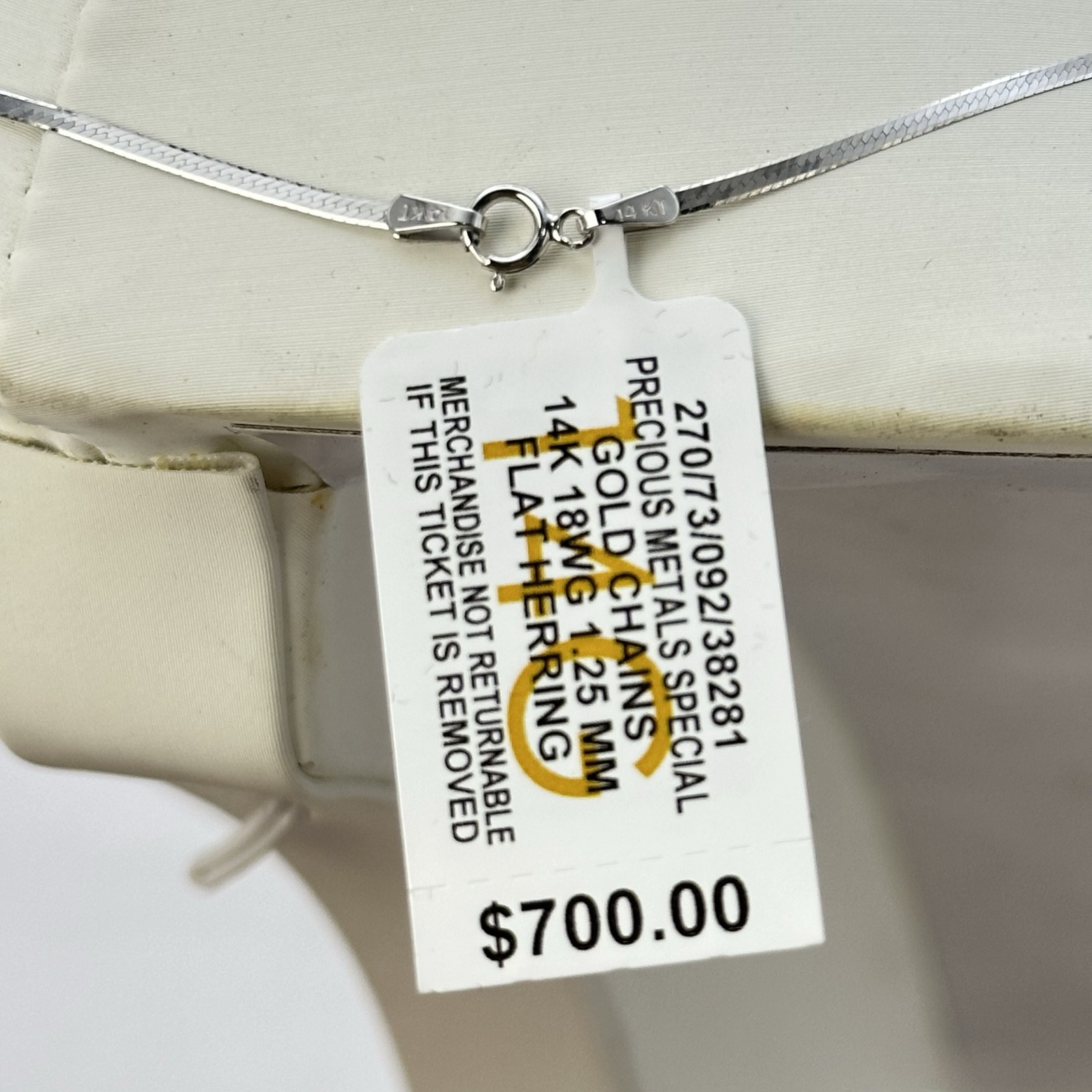 Macy’s Womens 1.25MM Flat Herringbone 14K White Gold Chain Necklace 1.3g 17″