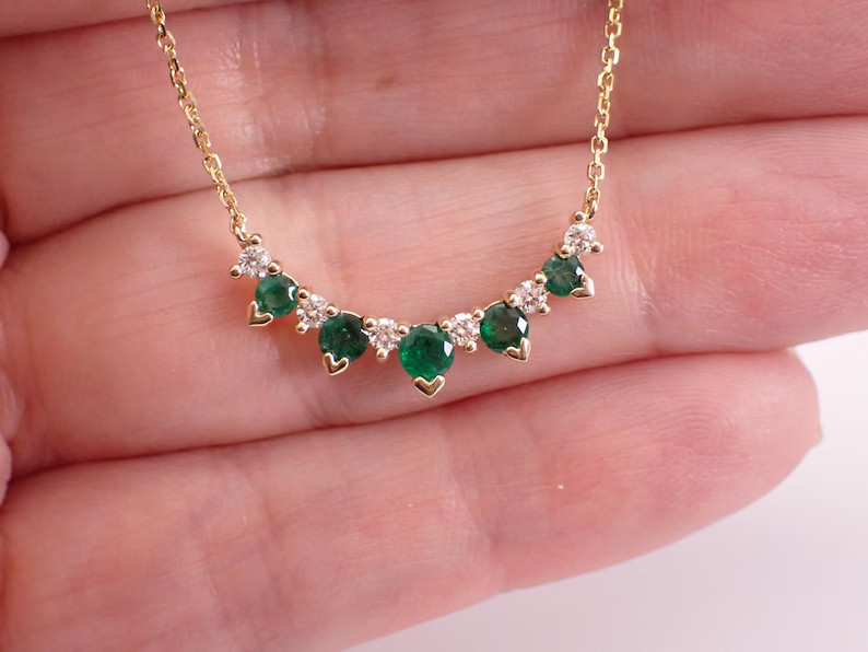 0.20Ct Round Cut Lab-Created Emerald Curved Bar Pendant 14K Yellow Gold Plated