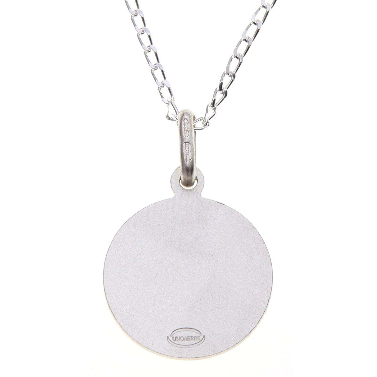 Sterling silver St Christopher pendant necklace with 18 inch chain and gift box