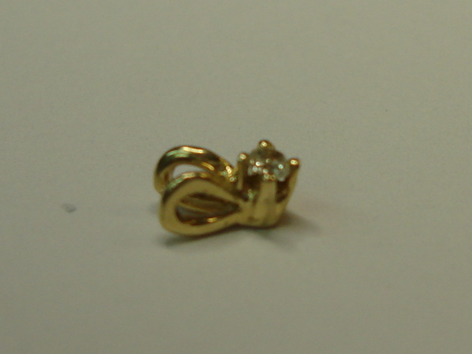 14K SOLID GOLD APPROX. 2 PTW BRILLIANT DIAMOND SOLITAIR PENDANT!