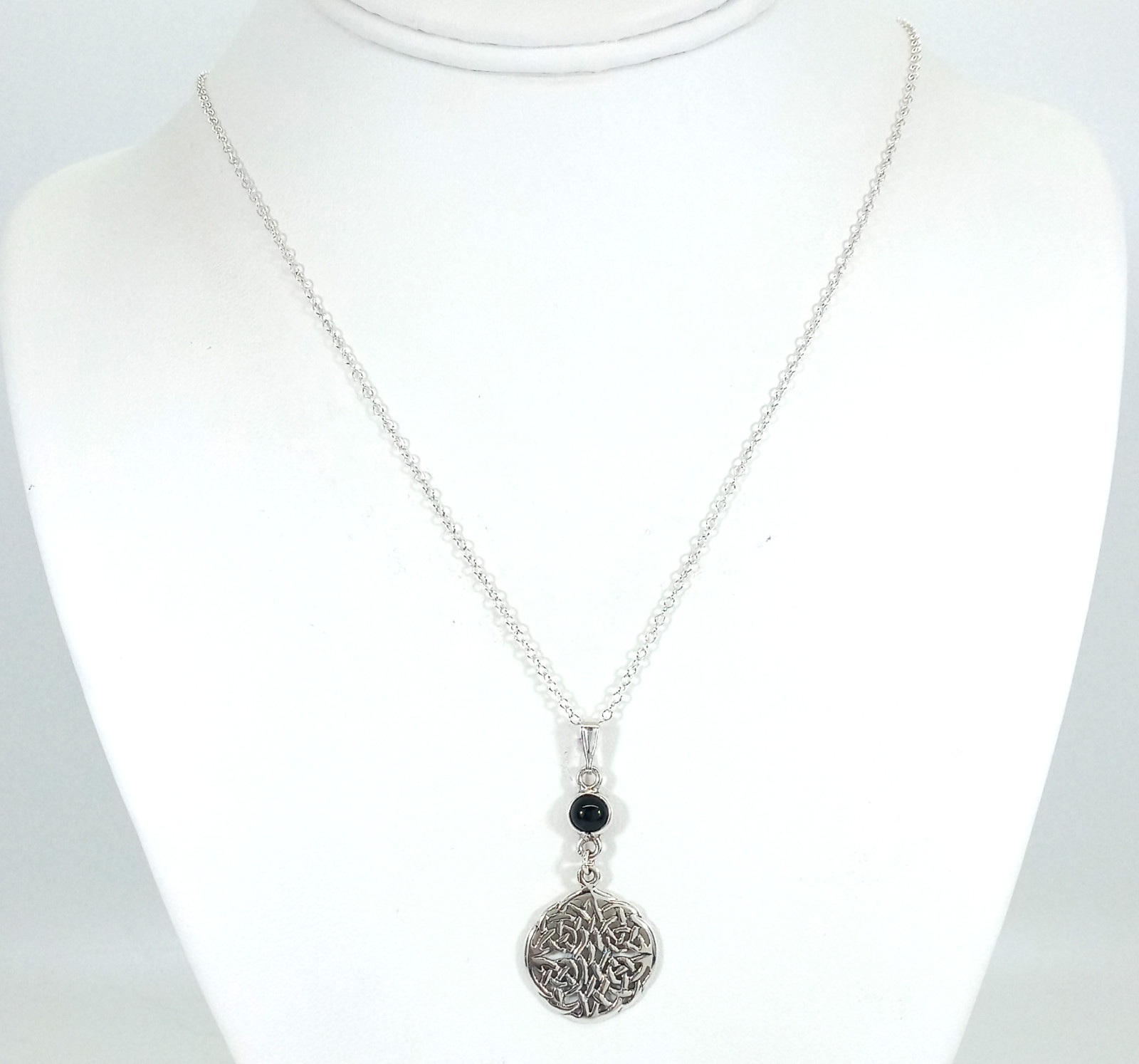 Vintage 925 Sterling Silver Black Onyx Celtic Knot Necklace