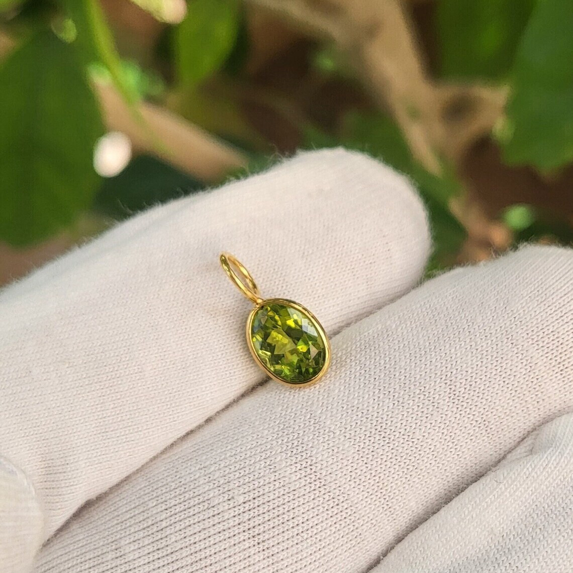 14k Solid Gold Peridot Necklace, September Birthstone Charm Pendant For Nacklace