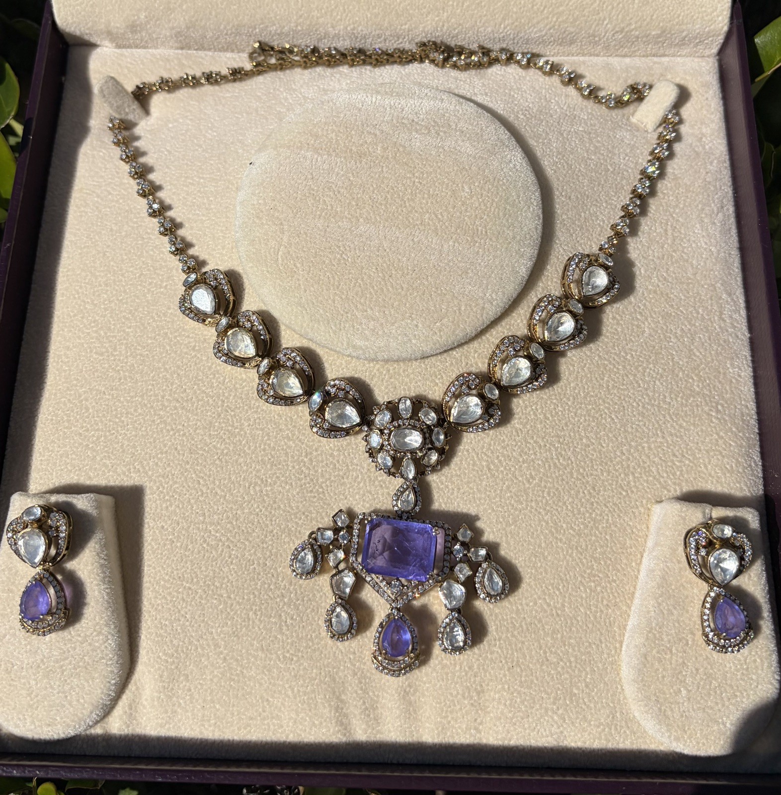 Gold plated Victorian styled 925 silver hall marked necklace set.