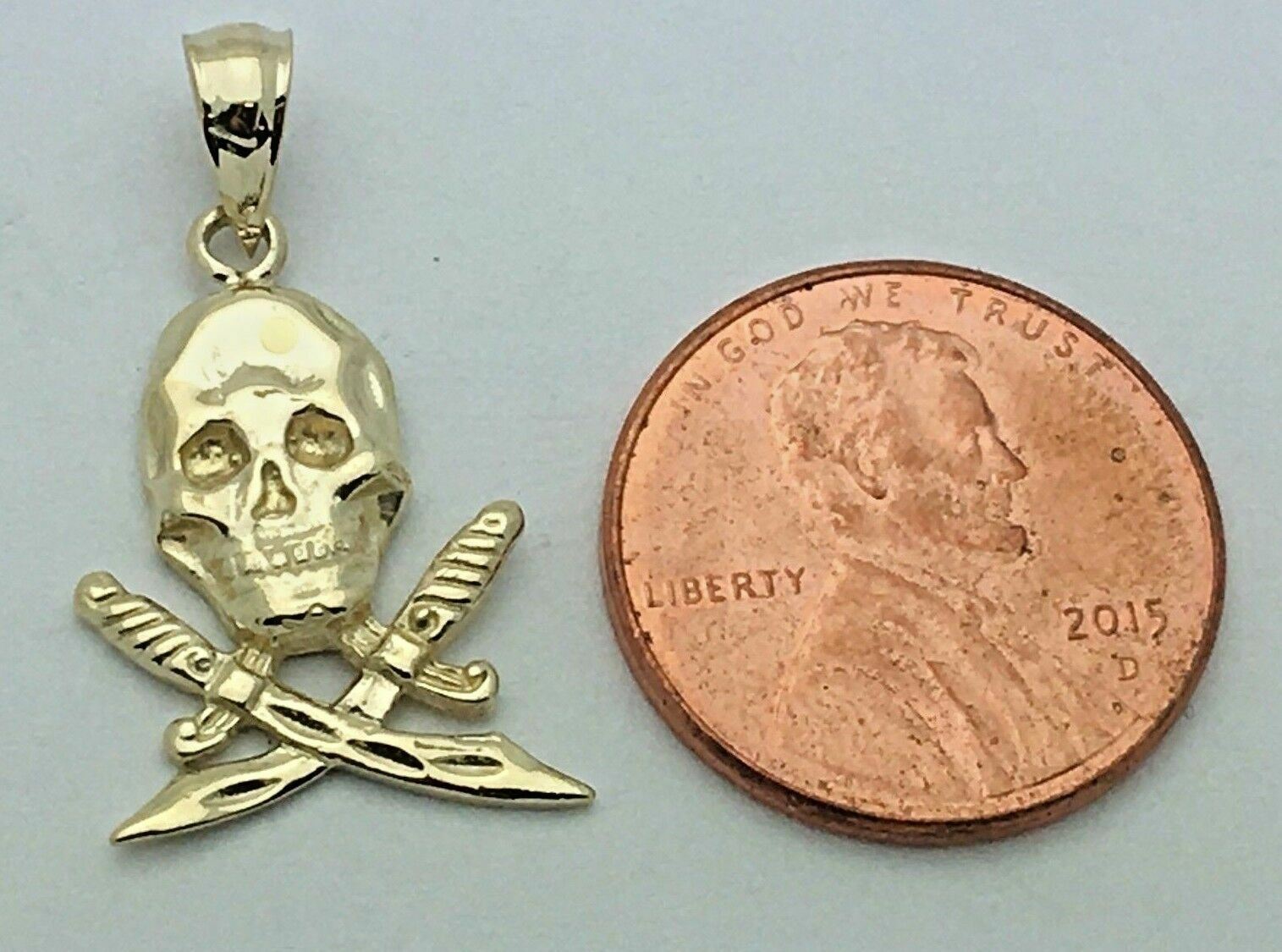 14k Yellow Gold Skeleton Dagger Skull Pirate Charm Pendant 1″ 2 grams