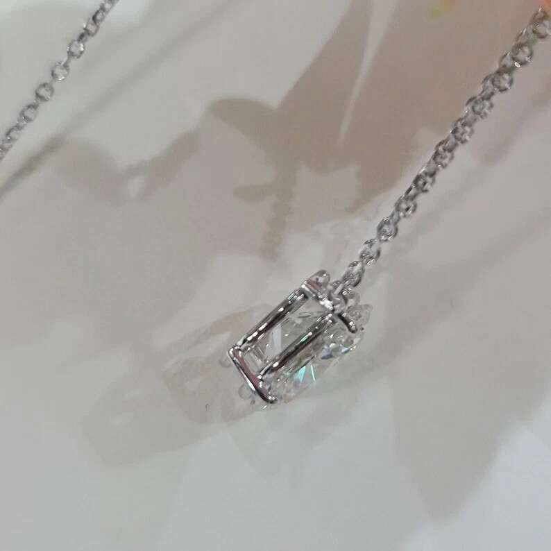 Solitaire Pendant Chain 2.00 Ct Oval Cut Lab Grown Diamond 925 Sterling Silver