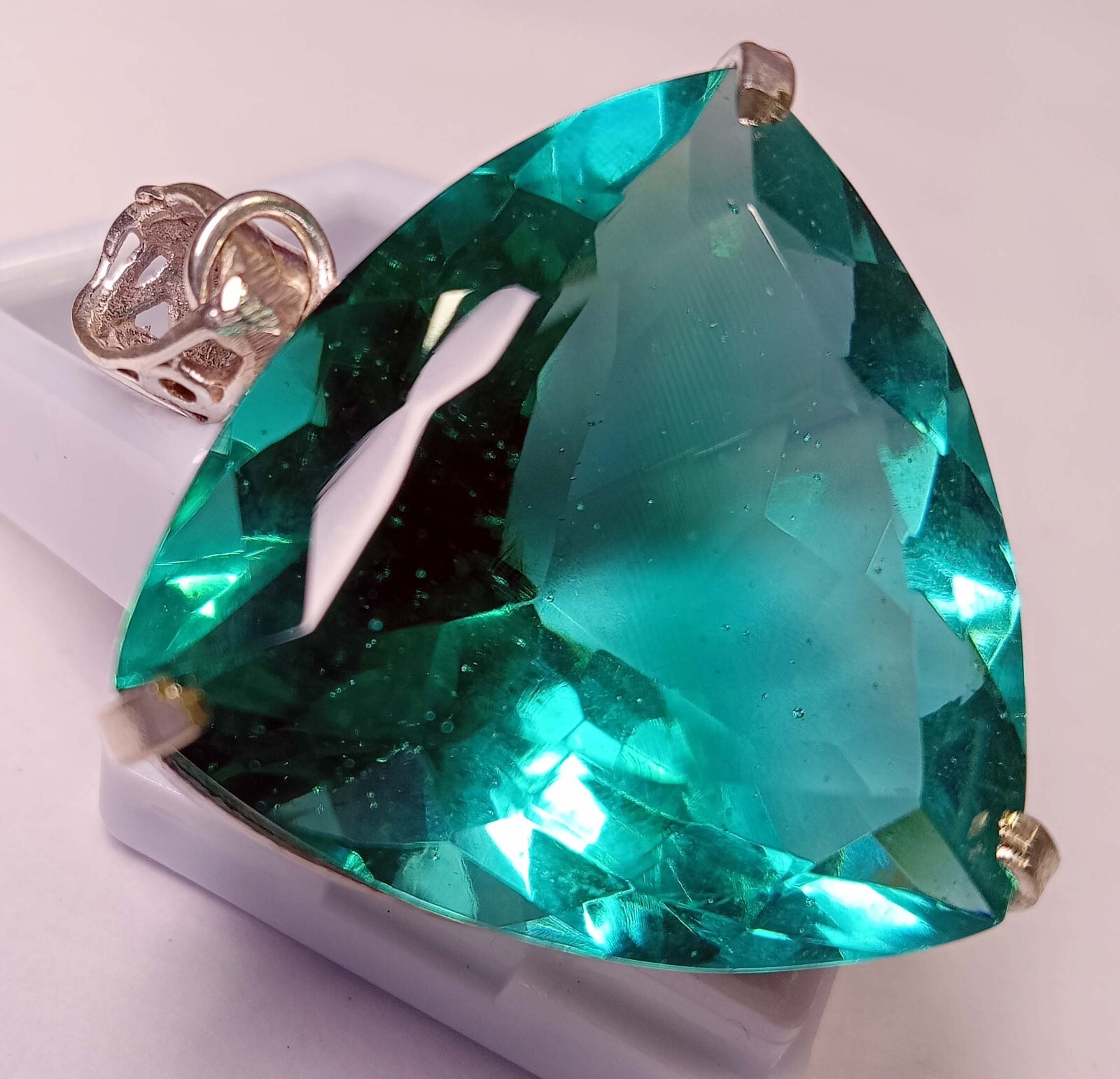 Pendant Green Topaz EGL Certified Trillion Cut 92.20 Ct Natural Gemstone PD037