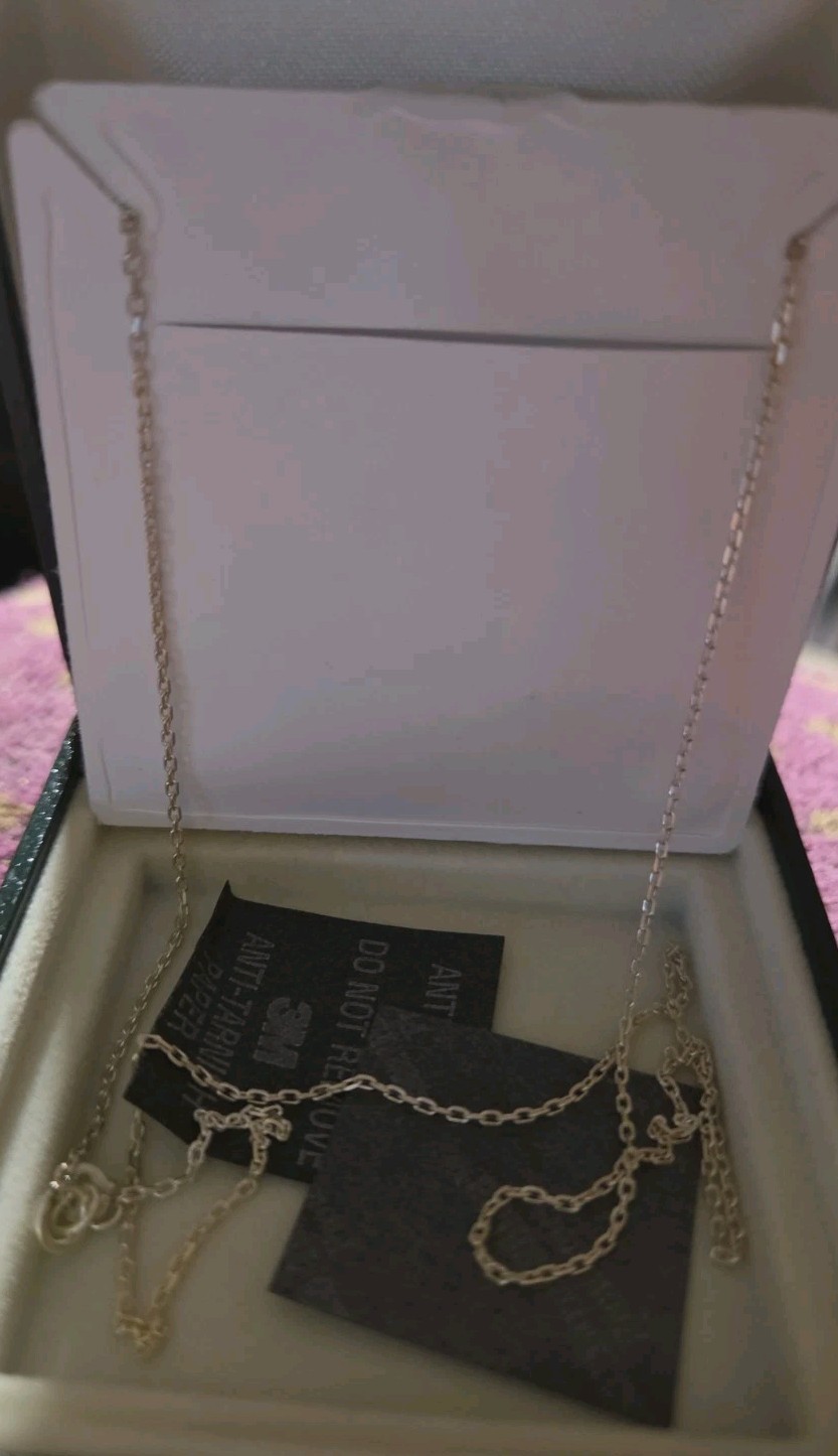 Sterling Silver Oval Etched Shamrock Locket With 18 Inch Chain