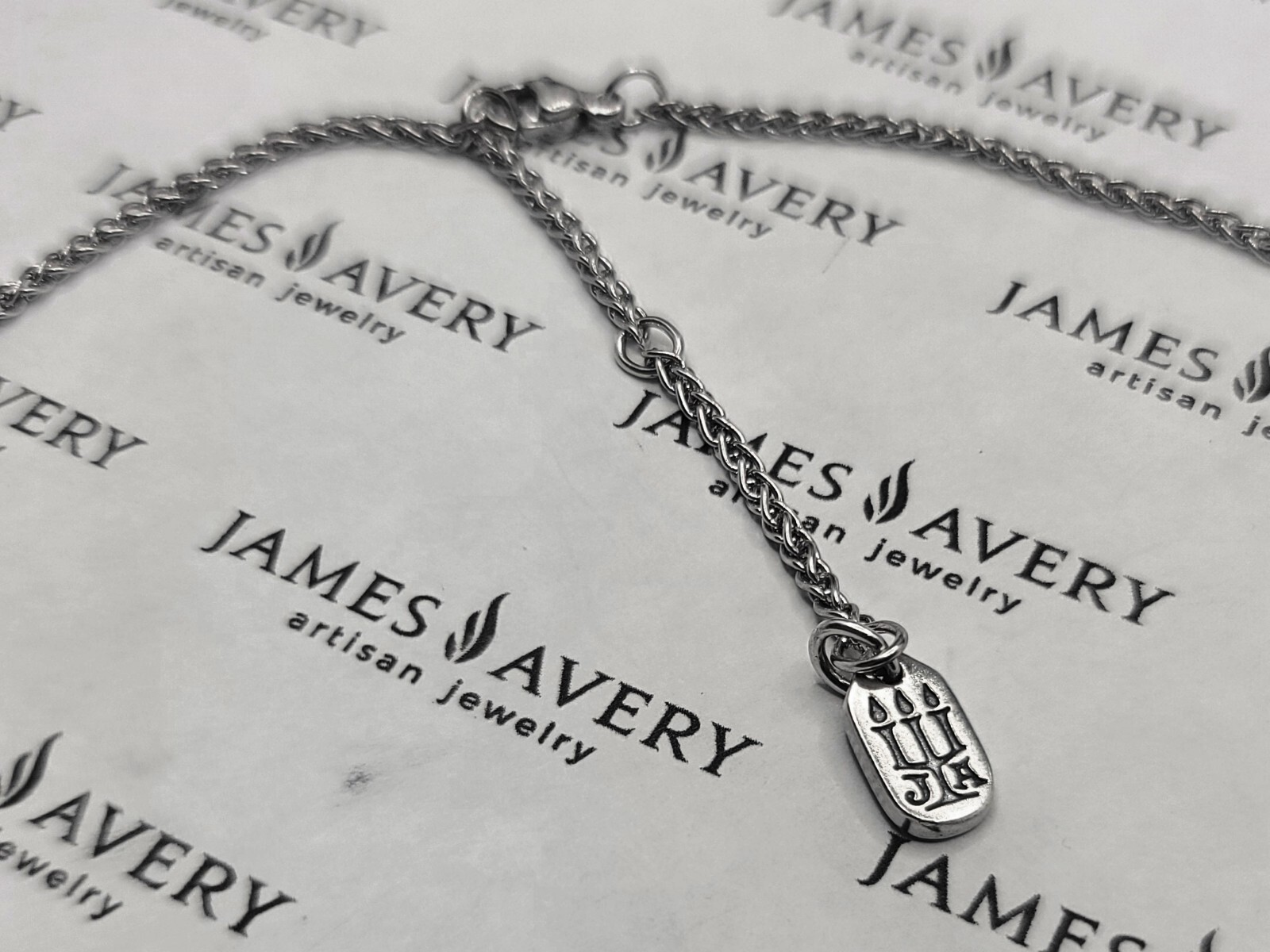 Authentic James Avery Heart Knot Necklace 17″ 16″ & 15″ 925 DB-88, NK-79 $ 145