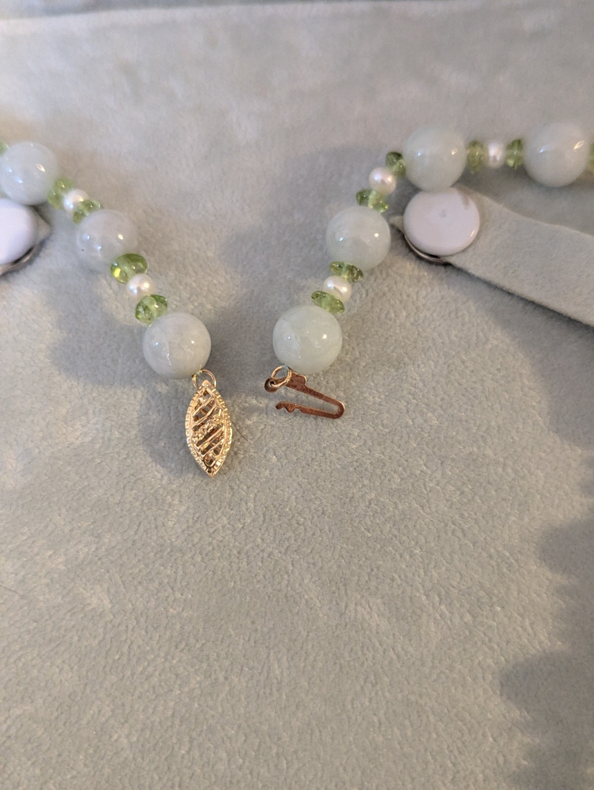 2008 QVC Chinese Jade W/Fresh Water Pearls 14k Clasp 18 Inches In Original Box