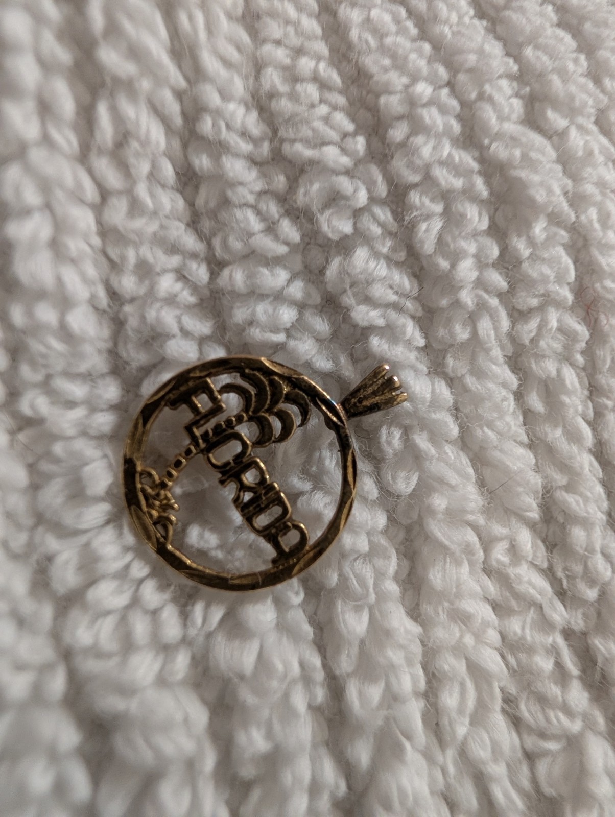 14k Yellow Gold Florida Palm Tree Pendant