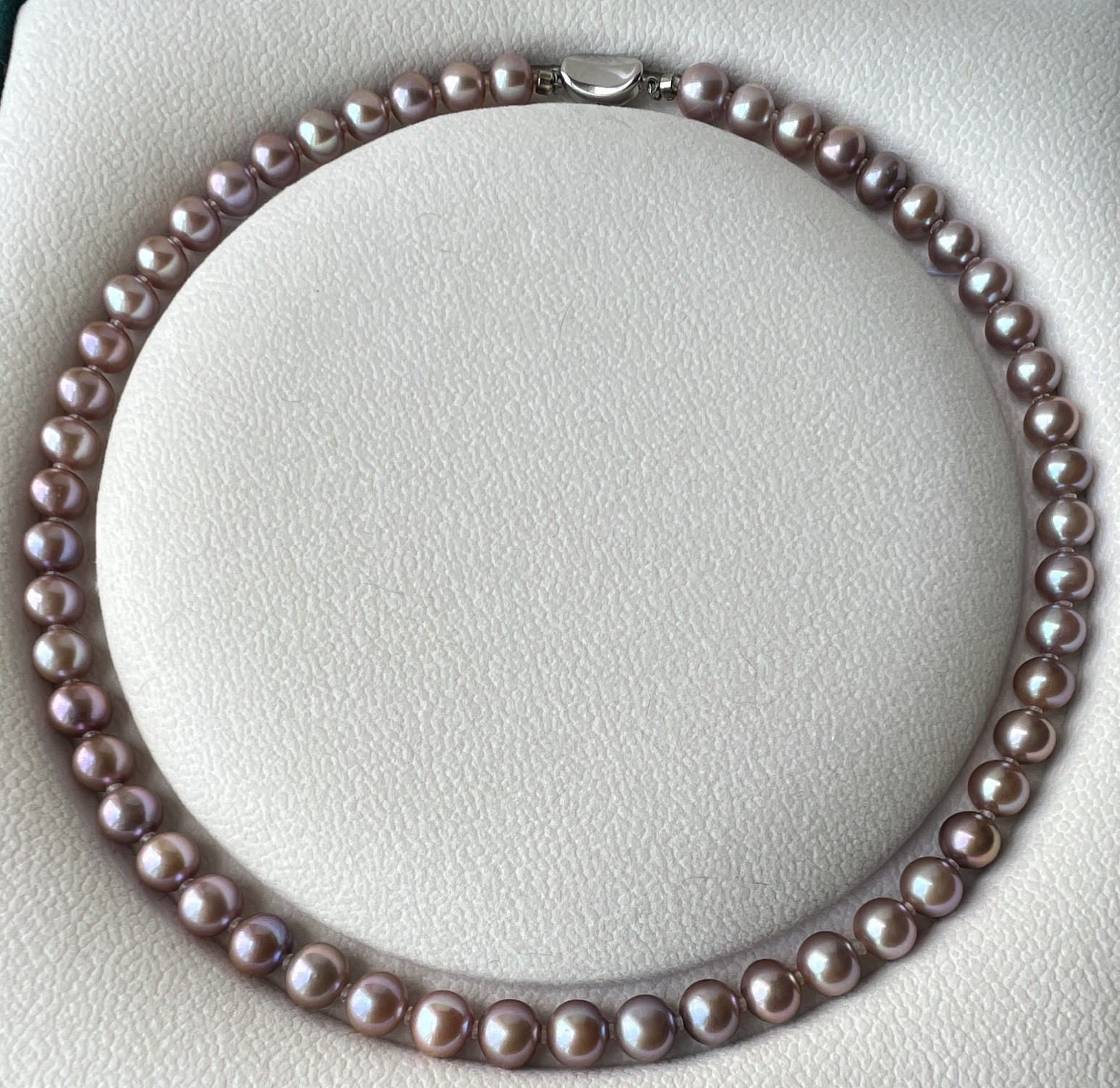 Purple Round Pearl Beaded Necklace, Authentic & Untreated