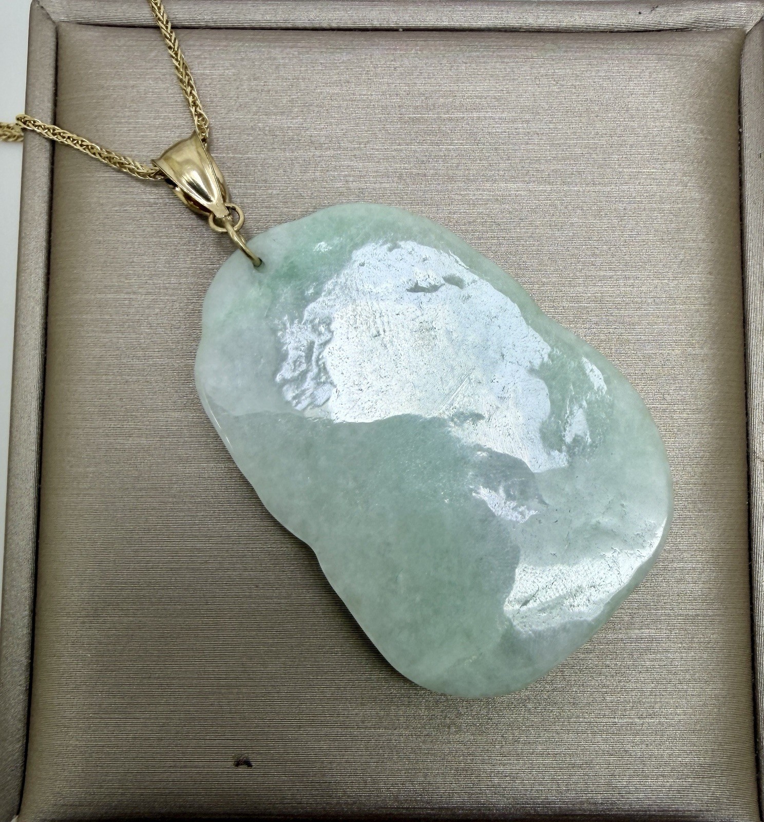 Real 10K Bail Top 100% Natural Green Jade Pendant Dragon Myanmar Jade FREE CHAIN