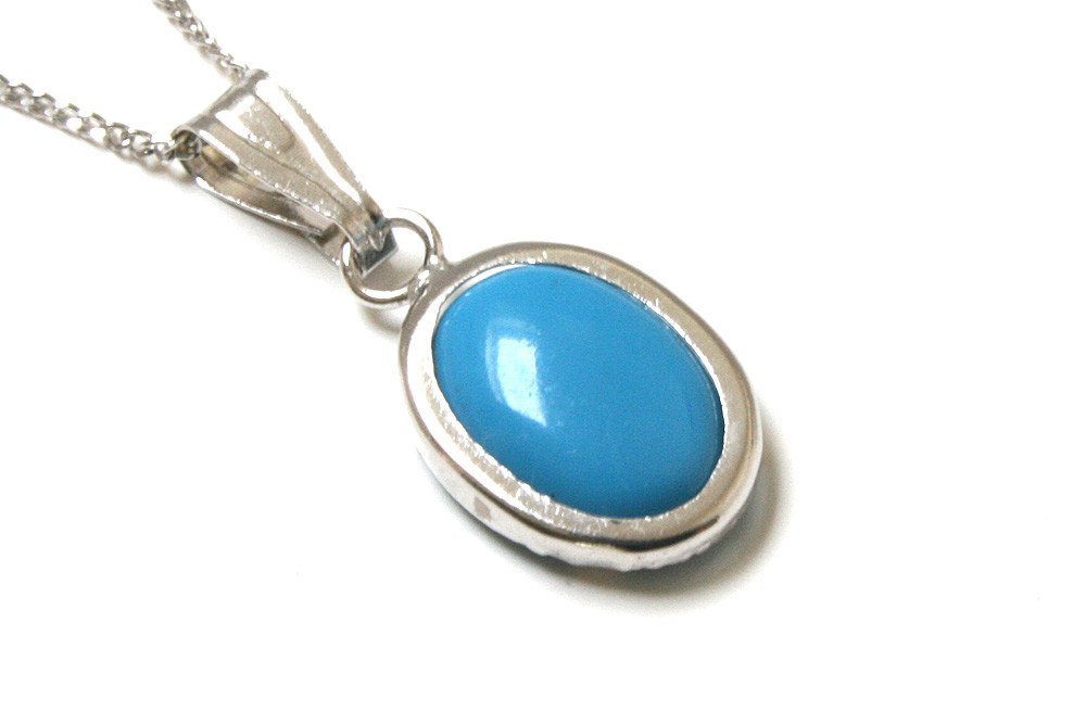 9ct White Gold Turquoise Pendant and Chain Gift Boxed Necklace Made in UK
