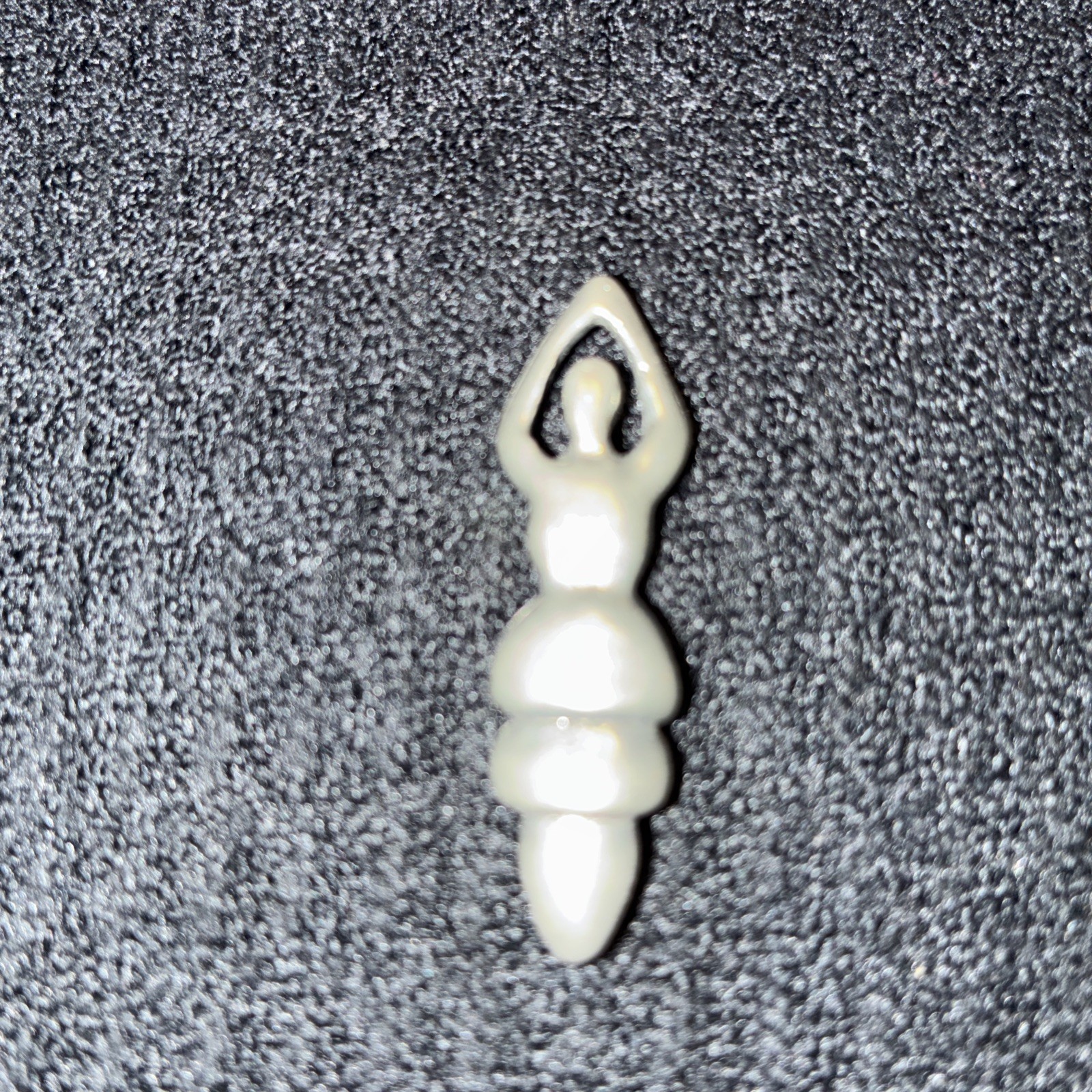 Feminine Charm Pendant Fertility Moon Goddess Female Childbirth Mother
