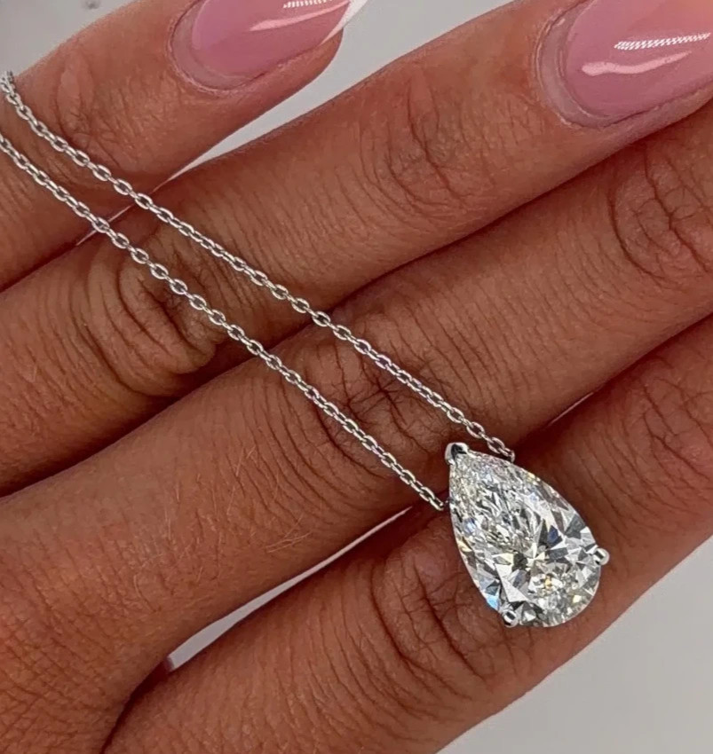 IGI Pear-Cut 5.00Ct EF/VS1 Lab Grown Diamond Necklace& Pendant 14k White Gold