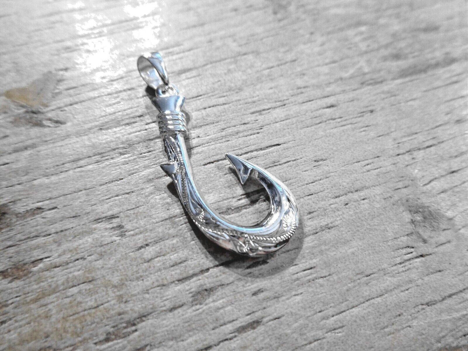 19MM SOLID 925 SILVER 2SIDED ENGRAVED HAWAIIAN SCROLL MAILE FISH HOOK PENDANT #2