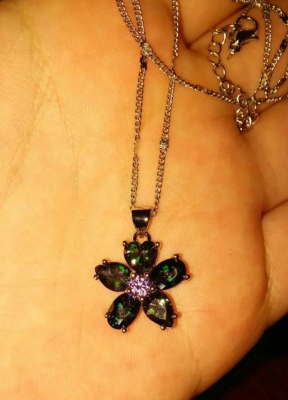 Sterling Silver 925 Mystic Topaz/Amethyst Heart Cut Flower Pendant Necklace Set!