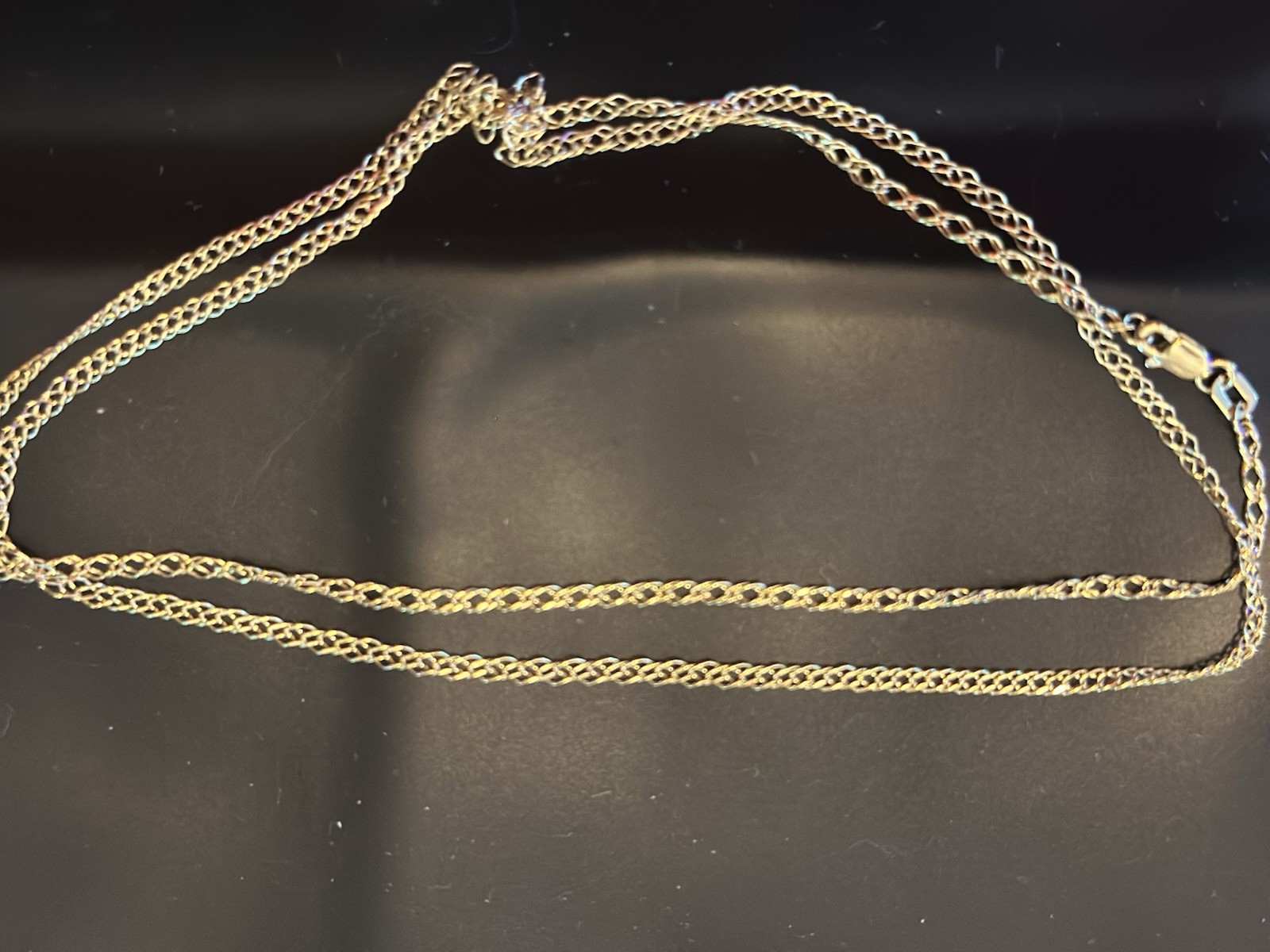 Beautiful 22” Cuban Necklace 10kt
