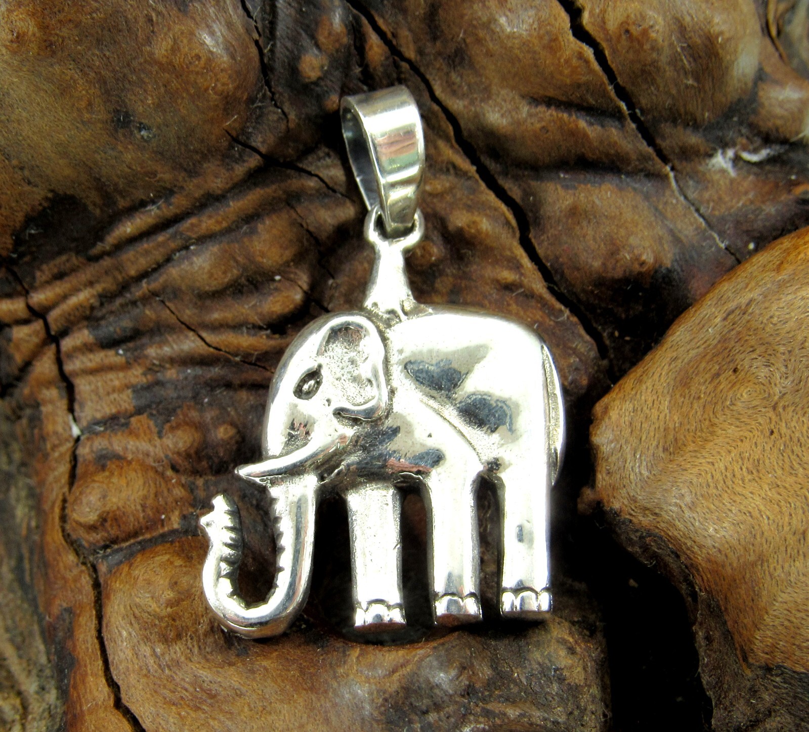 Handcrafted Solid 925 Sterling Silver Elephant Pendant