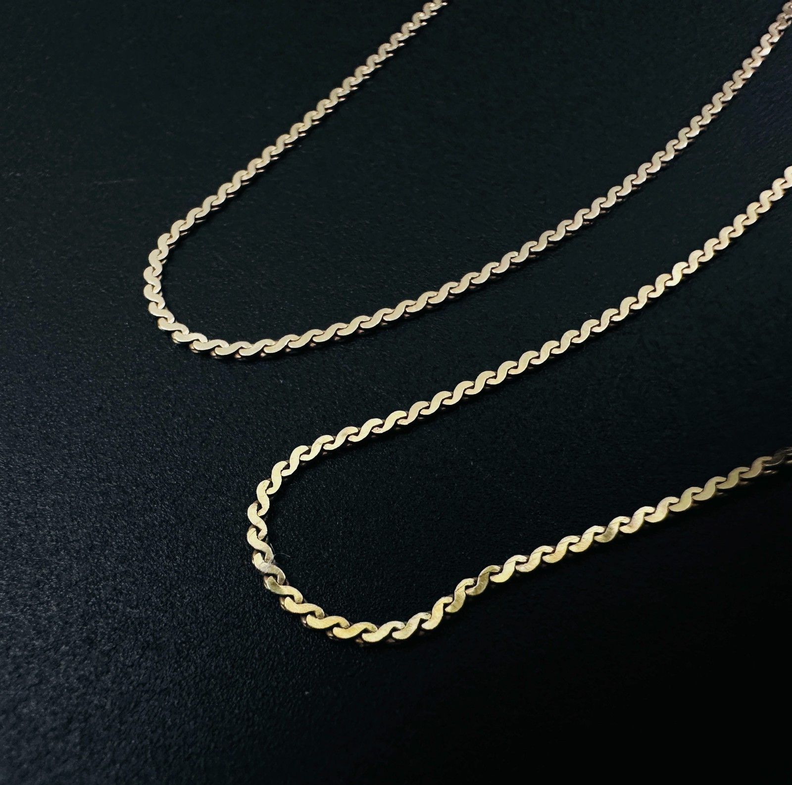 Solid 14K Yellow Gold Italian Serpentine Link Chain Necklace, 1mm, 15 1/4″, 1.5g