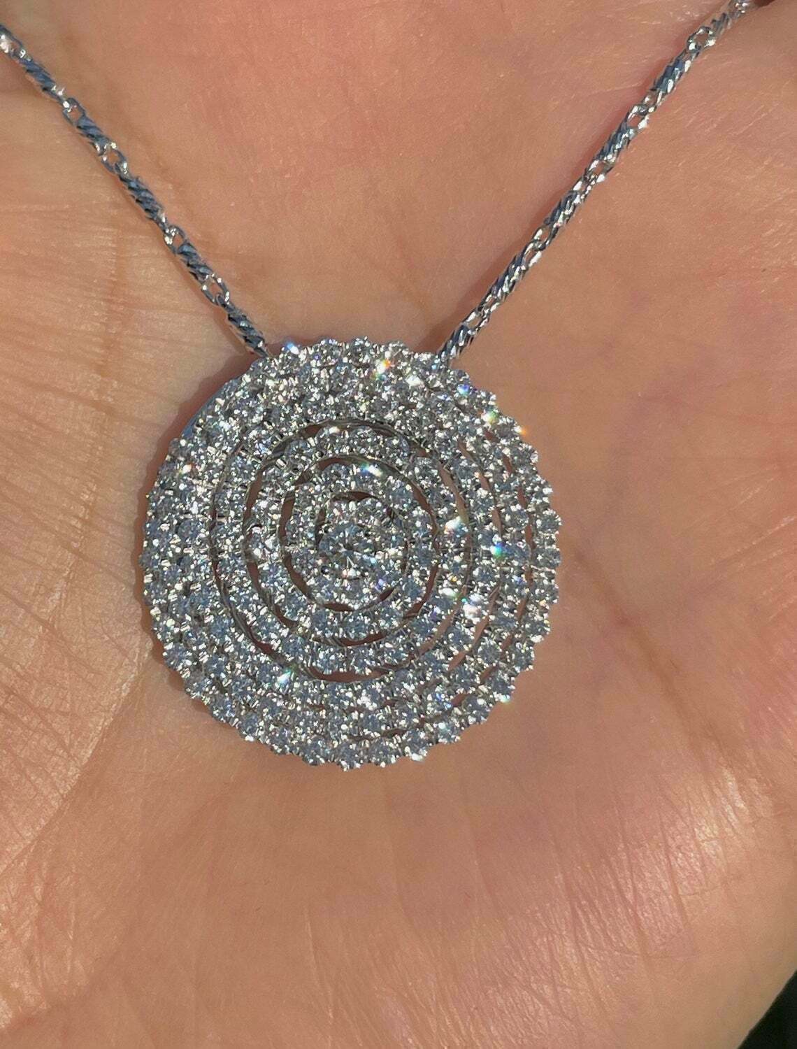 3Ct Round Cut VVS1 Diamond Cluster Circle Pendant 14K White Gold Over Free Chain