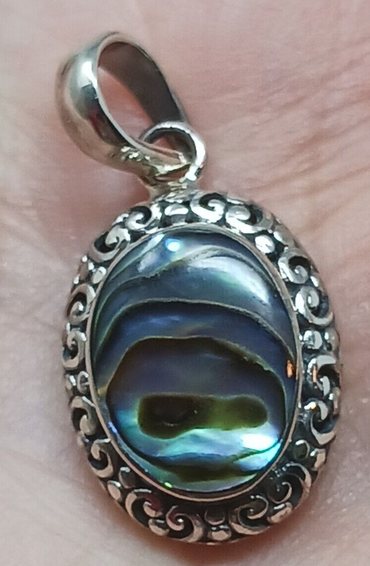 Abalone Pendant 925 Sterling Silver Green Blue Oval Shell Heart Edge #G1